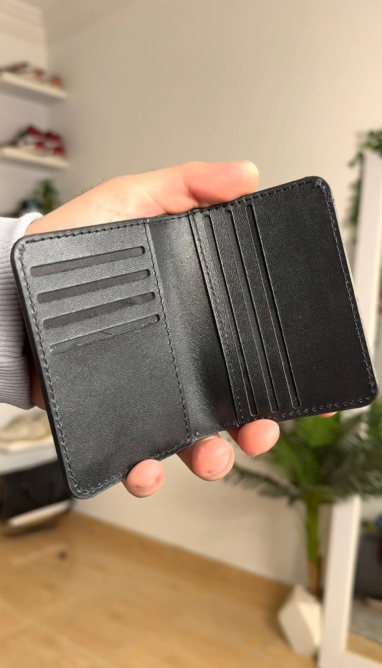 Slim cardholder