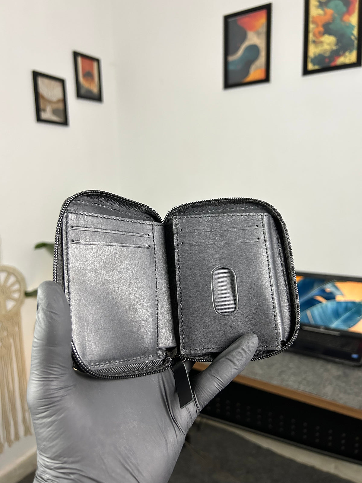 Lock wallet