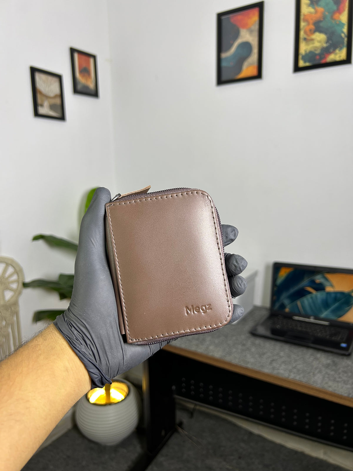 Lock wallet