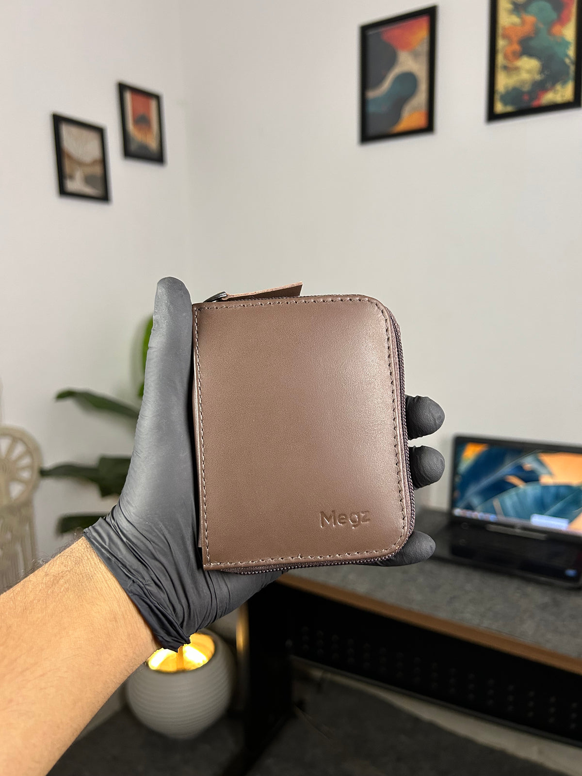 Lock wallet