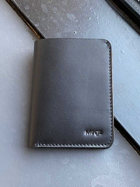 Slim cardholder