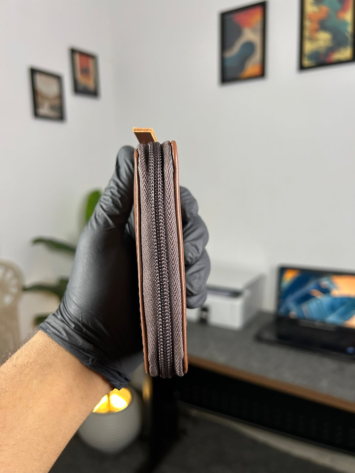 Lock wallet