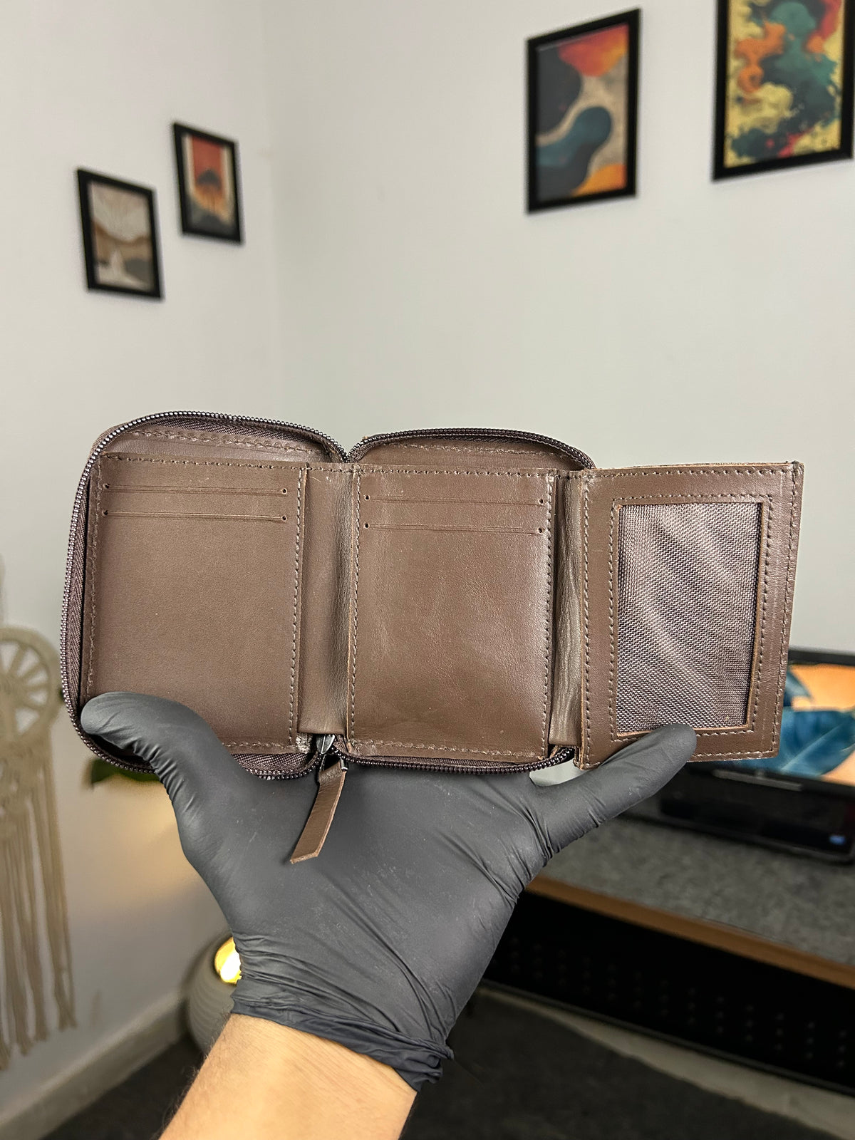 Lock wallet